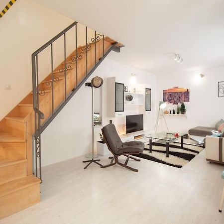 Central Duplex Apartment Novi Sad Bagian luar foto
