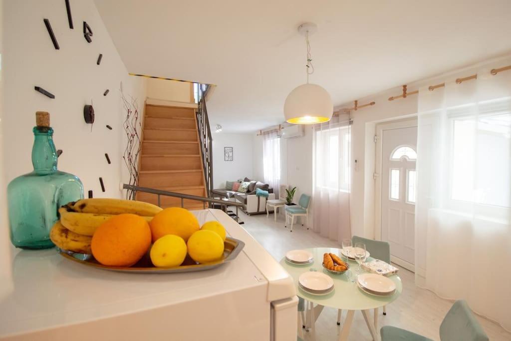 Central Duplex Apartment Novi Sad Bagian luar foto